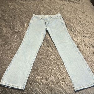 Men’s Wrangler White-Wash Jeans (34x32)